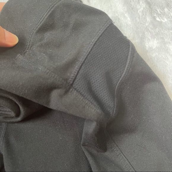 Athleta Black Reflective Mesh Drawstring Capris S - Picture 9 of 11